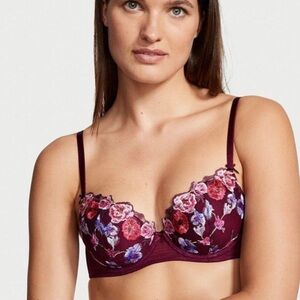 Victoria’s Secret Dream Angels flower embroidered push up bra 34DDD